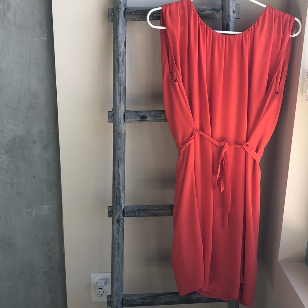 Forever 21 Bright Orange Sleeveless Dress Size Small